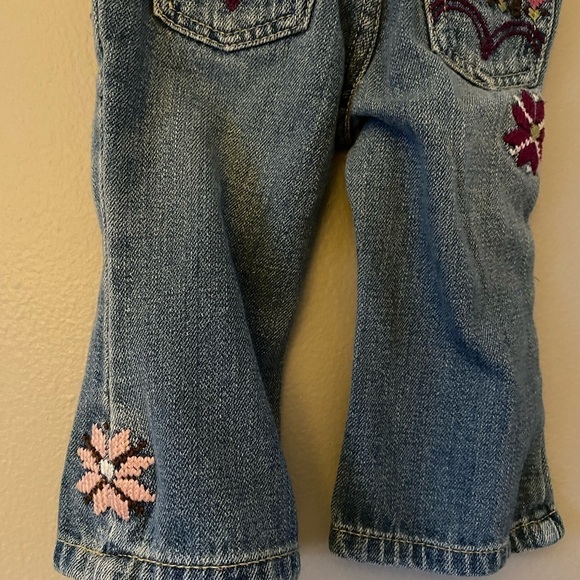 Levi’s  I adorable flower blue jeans. 12 months - Picture 10 of 10